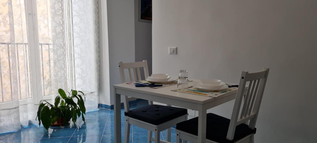 Napoli Blu Gardenia B&B ภายนอก รูปภาพ